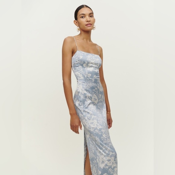 NEW Reformation Frankie Silk Dress in Porcelain Blue Floral |  size 2 - Picture 2 of 12